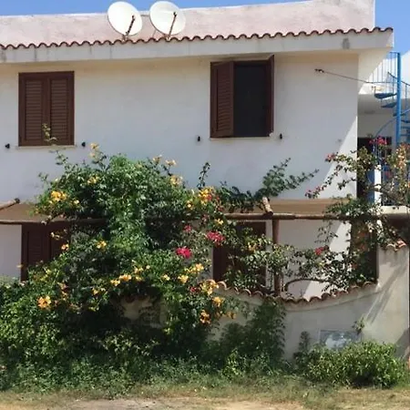 Sa Petra Ruja Vacanze Santa Lucia (Sardinia)