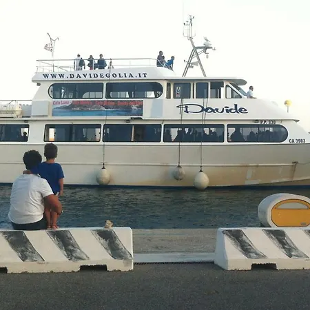 Sa Petra Ruja Vacanze بيت للعطل