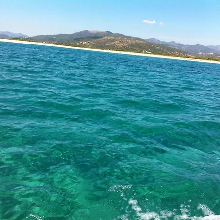 Sa Petra Ruja Vacanze بيت للعطل سانتا لوسيا